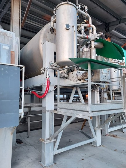 PRESSA PNEUMATICA CHIUSA SIPREM VS250 - 250 hL - USATA
