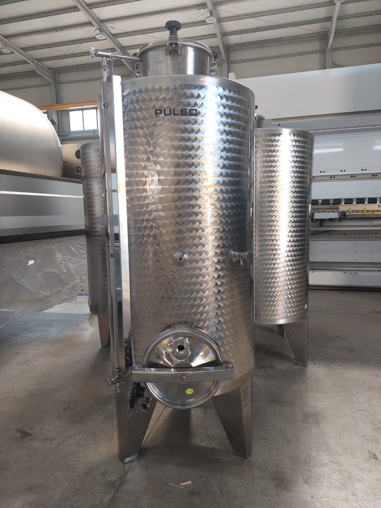 TANK HL 5 CONICAL BOTTOM ON LEGS - AISI 304